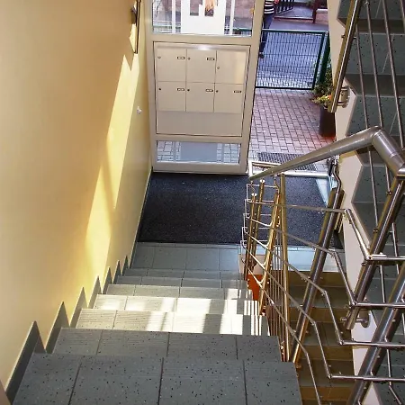 Uhlemann - Nur 15 Minuten Bis In Altstadt *