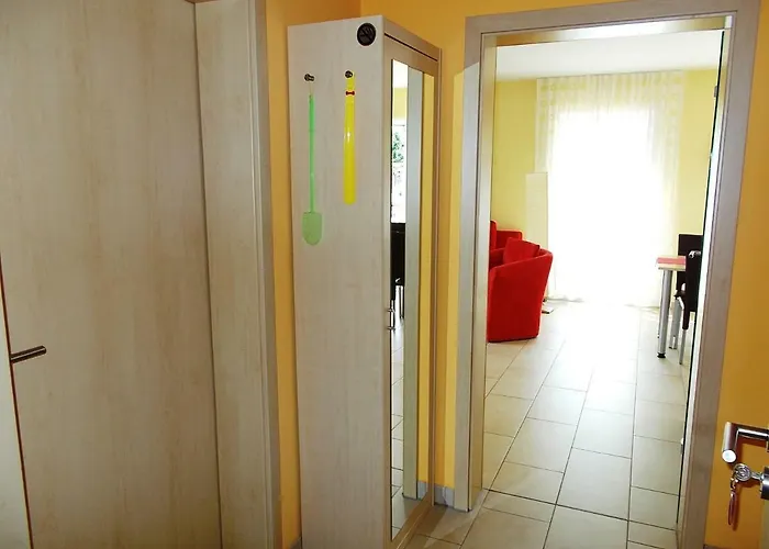 Uhlemann - Nur 15 Minuten Bis In Altstadt