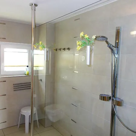 Uhlemann - Nur 15 Minuten Bis In Altstadt Appartamento *