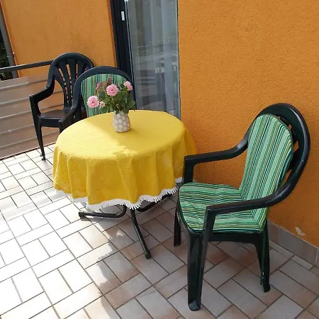 Appartement Uhlemann - Nur 15 Minuten Bis In Altstadt Dresde